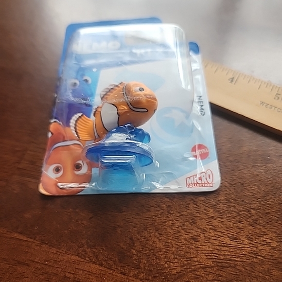 Disney Mattel / Pixar Finding Nemo (Nemo) Mini Figure Micro Collection Brand New - Picture 3 of 4